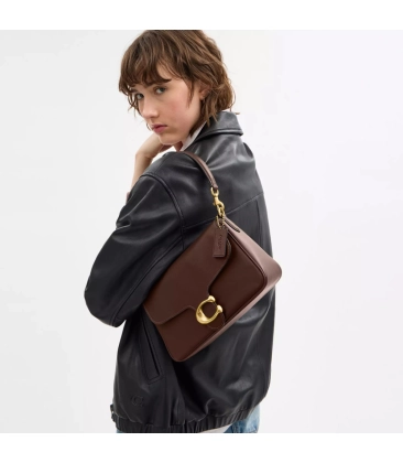 BOLSA COACH NEW YORK SOFT TABBY SHOULDER MARROM