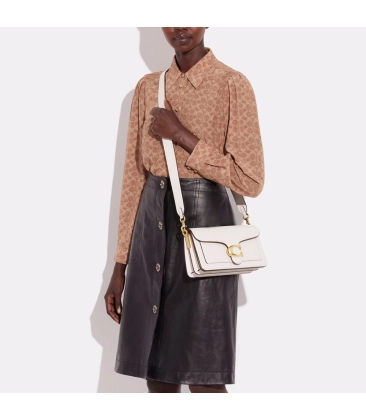 BOLSA COACH NEW YORK TABBY 26 BRANCO