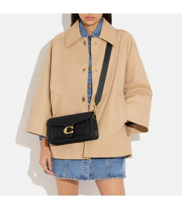 BOLSA COACH NEW YORK TABBY 26 PRETO
