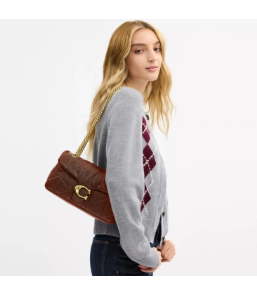 BOLSA COACH NEW YORK TABBY 26 SOFT QUILTED MARROM