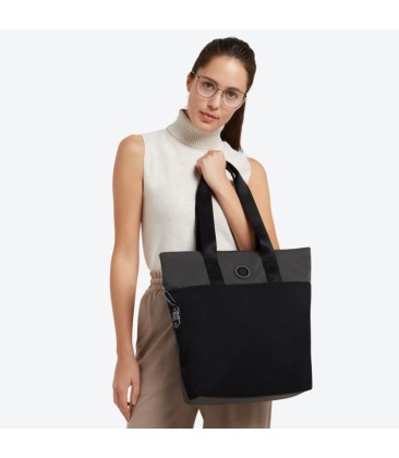 BOLSA KIPLING HANIFA COAL BLACK BL PRETO