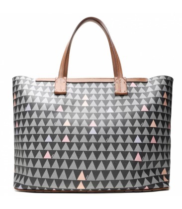 bolsa with triangle logo