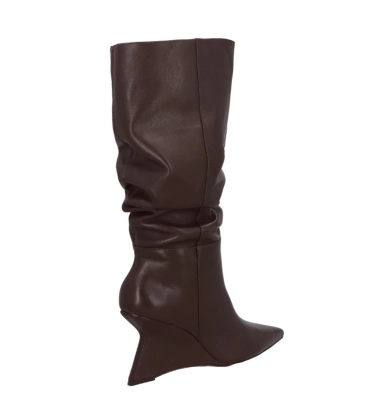 BOTA SALTO ALTO ANABELA SLOUCH LUIZA BARCELOS MARROM