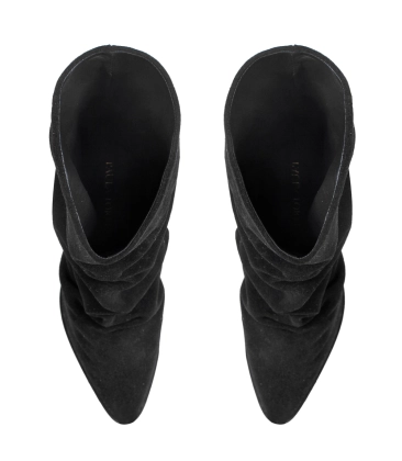 BOTA SALTO BAIXO LUCY PAULA TORRES PRETO
