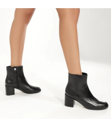 BOTA SALTO MÉDIO LUPE SCHUTZ PRETO