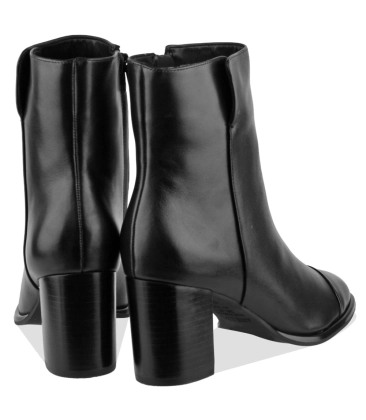BOTA SALTO MÉDIO AREZZO PRETO