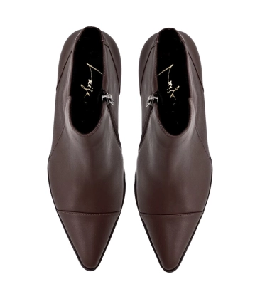 BOTA SALTO MÉDIO LUIZA BARCELOS PRETO