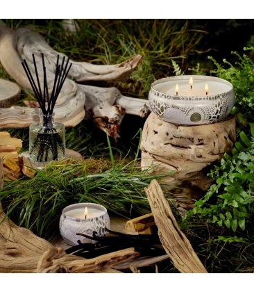 MINI VELA AROMÁTICA LATA RELEVO 25H SANTAL VANILLE VOLUSPA