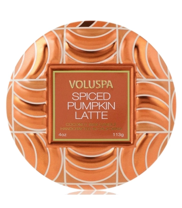 MINI VELA AROMÁTICA LATA RELEVO 25H SPICED PUMPKIN LATTE VOLUSPA