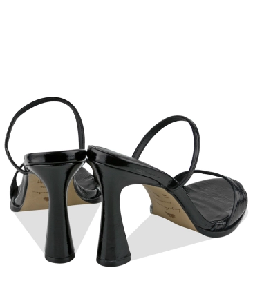 MULE SALTO FLARE ALTO BY NATI VOZZA LUIZA BARCELOS PRETO