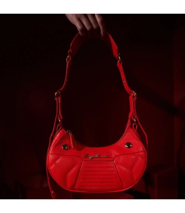 PRÉ-VENDA BOLSA BAGUETE LUIZA BARCELOS VERMELHO POSTAGEM A PARTIR DE 20/05/ 2022 | Acquarela Shop