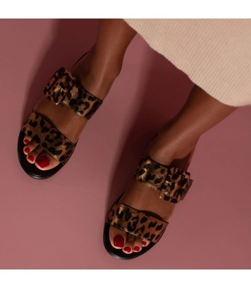 Compre Sandália Papete Pelos Camurça Caramelo Schutz Online