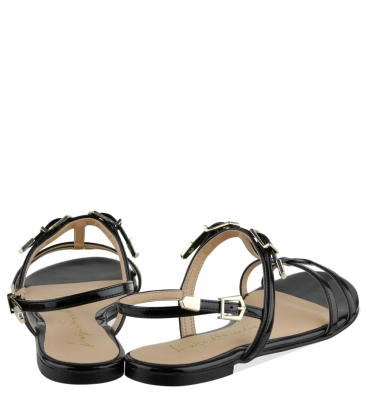 SANDÁLIA RASTEIRA LUIZA BARCELOS PRETO