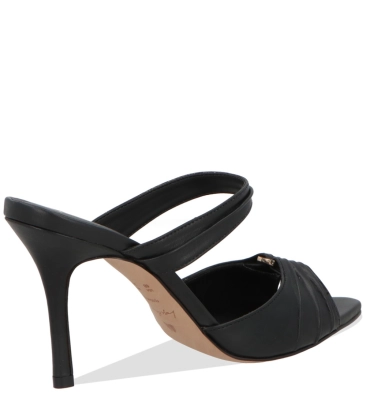 SANDÁLIA SALTO ALTO LUIZA BARCELOS PRETO