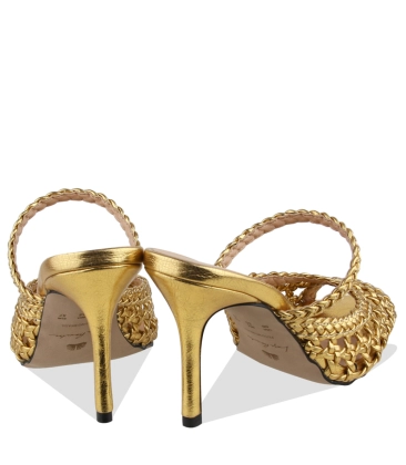 SANDÁLIA SALTO ALTO TRAMADO LUIZA BARCELOS DOURADO