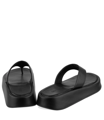 SANDÁLIA SALTO BAIXO FLATFORM BENTANA PRETO