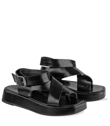 SANDÁLIA SALTO BAIXO FLATFORM TERESA BENTANA PRETO 