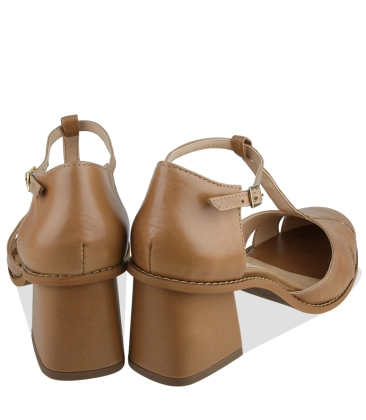 SANDÁLIA SALTO MÉDIO BENTANA BEGE