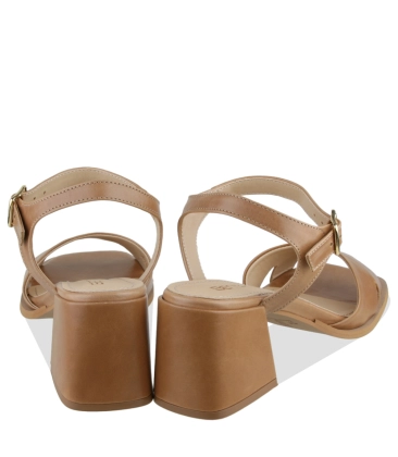 SANDÁLIA SALTO MÉDIO BENTANA BEGE