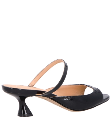 SANDÁLIA SALTO MÉDIO LUIZA BARCELOS PRETO