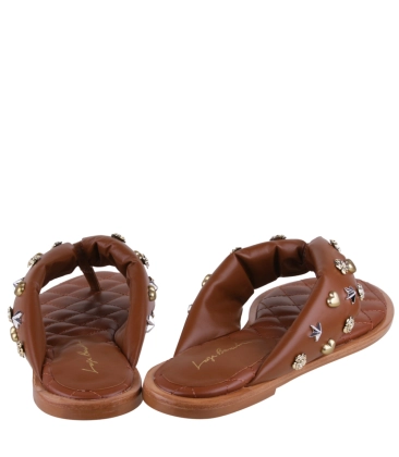 SANDÁLIA RASTEIRA LUIZA BARCELOS CARAMELO