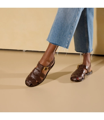 SANDÁLIA RASTEIRA LUIZA BARCELOS MARROM