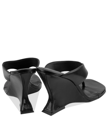 SANDÁLIA SALTO ALTO ANABELA MAYA SCHUTZ PRETO