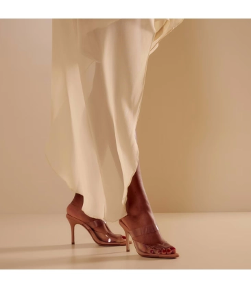 MULE SALTO ALTO BY THÁSSIA NAVES LUIZA BARCELOS BEGE