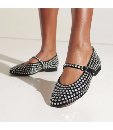 SAPATILHA CRISTAIS LUIZA BARCELOS PRETO