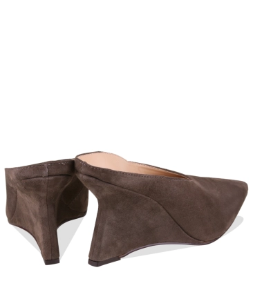 SCARPIN ANABELA SALTO ALTO LUIZA BARCELOS MARROM