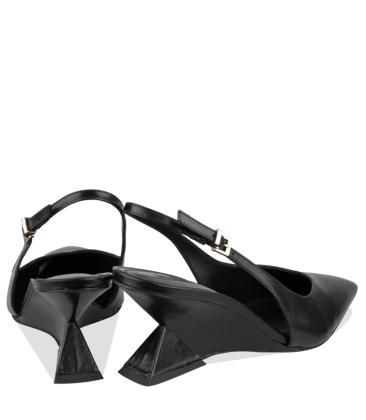SCARPIN SALTO MÉDIO SLINGBACK ABBIF BUCKLE SCHUTZ PRETO
