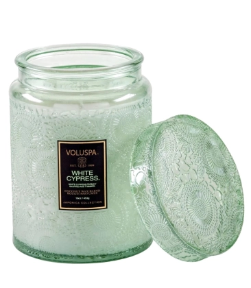 VELA AROMÁTICA 100H POTE VIDRO RELEVO WHITE CYPRESS VOLUSPA