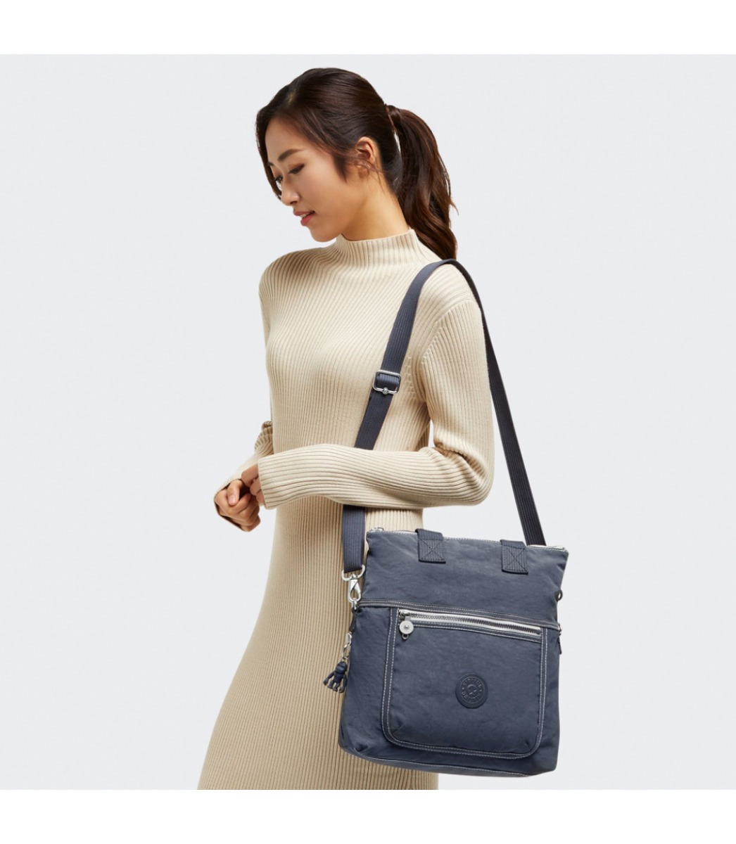 grey leather bolsa