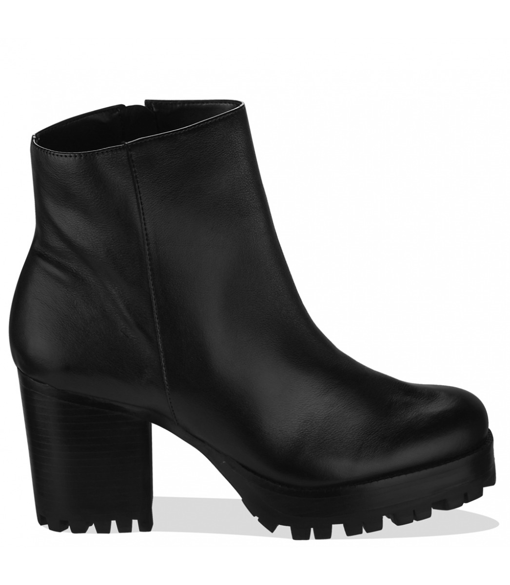 botas com solado tratorado